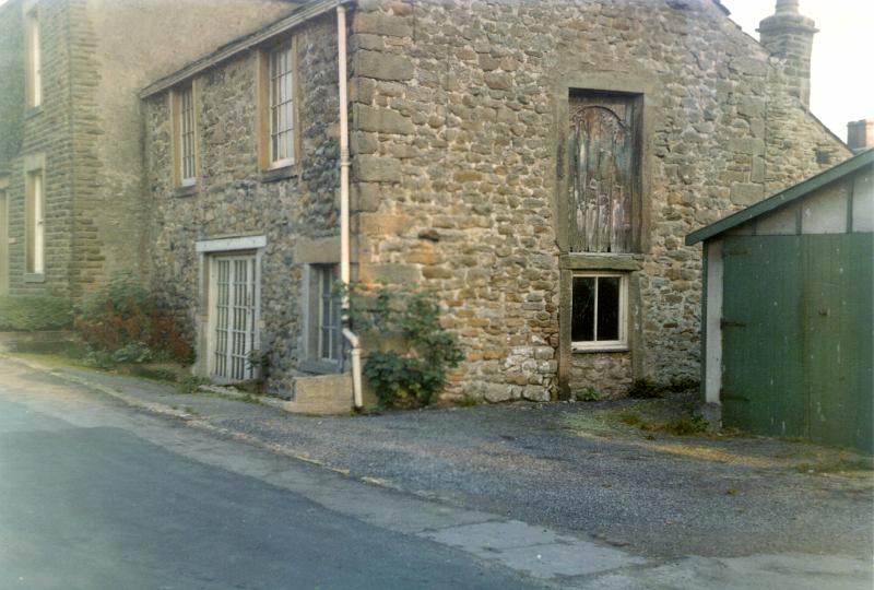 Miss Browns 1969.JPG - Miss Brown's House in 1969 - Back Green.